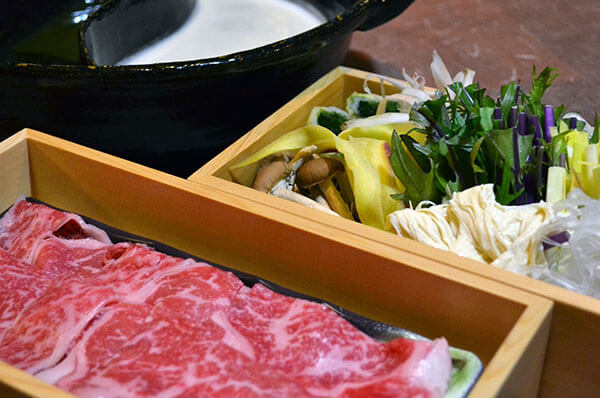月之宿 紗羅溫泉旅館 晩餐「和牛涮肉」例