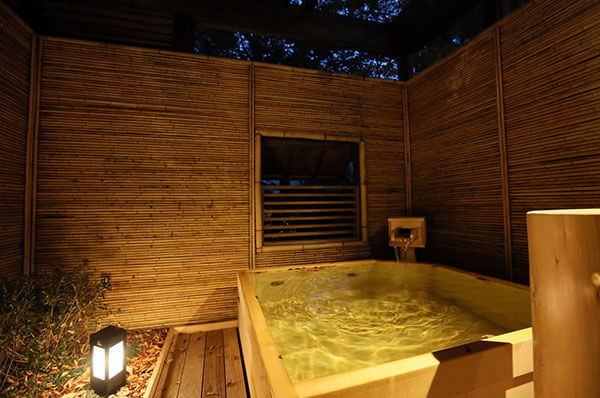 雪月花 別邸 翠雲溫泉旅館 檜木私人風呂溫泉浴例