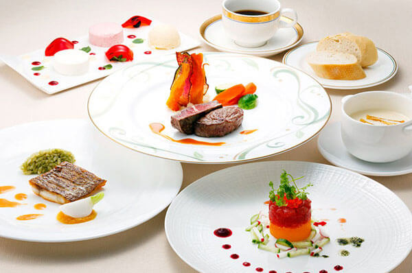 湯本富士屋溫泉旅館 晩餐「法式西餐」一例
