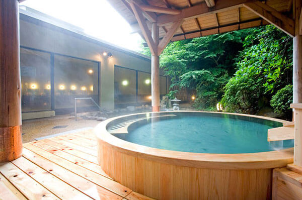 湯本富士屋溫泉旅館 檜木女部露天風呂溫泉例