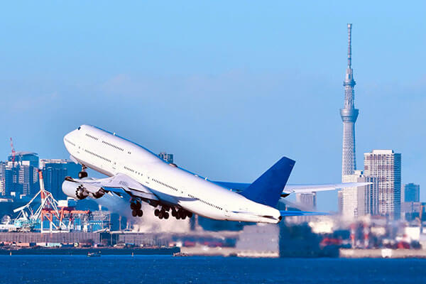 羽田機場航班與東京晴空樹塔