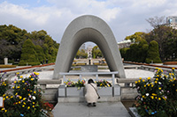 和平紀念公園獻花哀悼