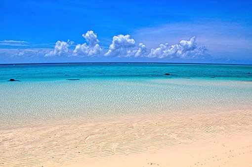 沖繩本島海濱