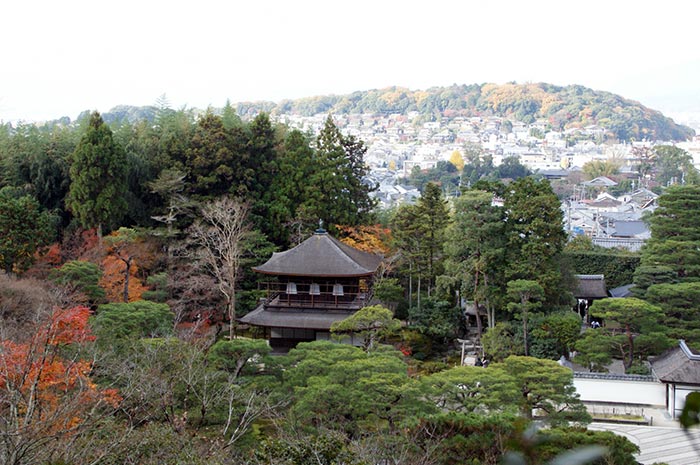高處眺望銀閣寺