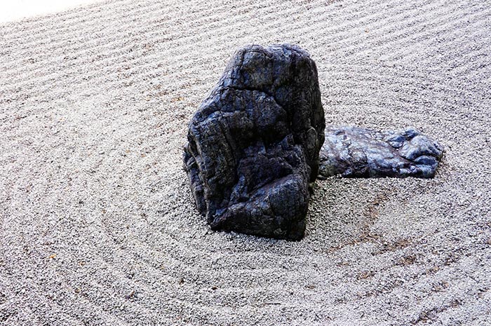南禪寺枯山水石庭
