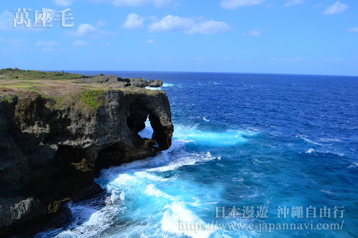 沖繩著名景點萬座毛