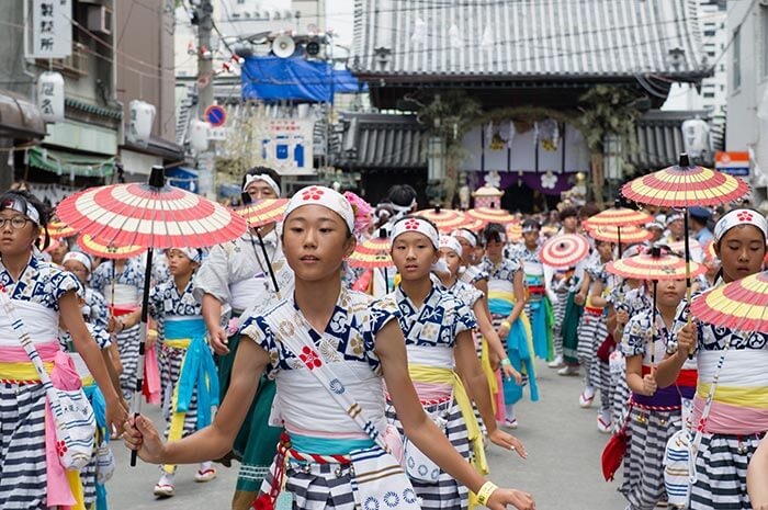 天神祭傘舞隊列