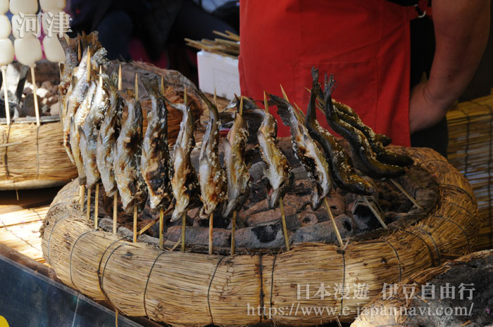 河津櫻花祭賣烤魚小攤