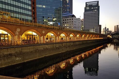 mAAch ecute神田萬世橋